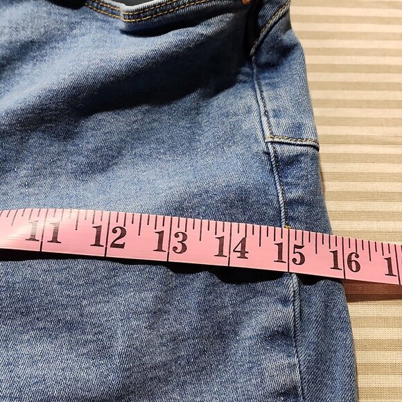 New Look Tall Lift & Shape Skinny Jeans - Picture 8 of 9